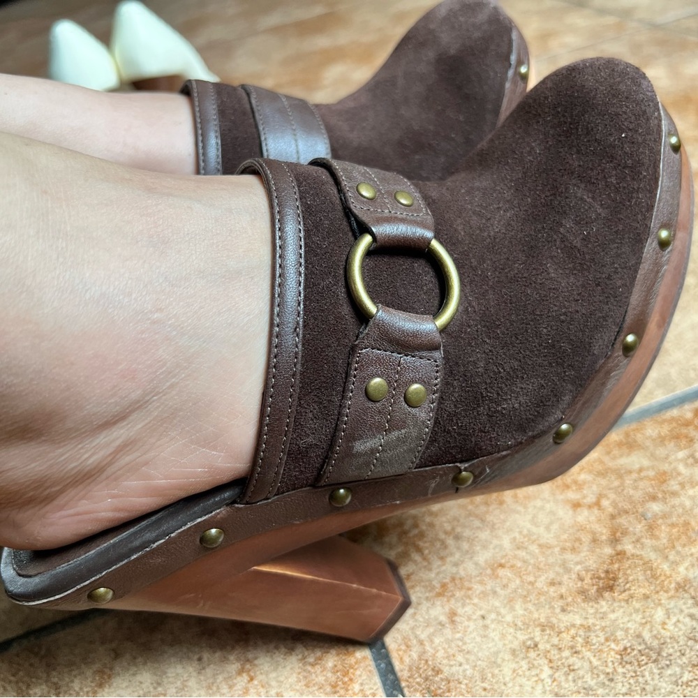Ralph Lauren pumps size 8